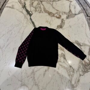 Louis Vuitton sweater, black and pink Size mens large